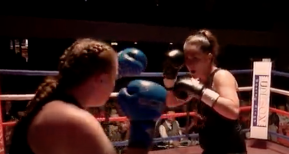 Linzi Merritt Vs Lorna Brookes