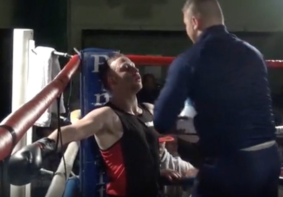 Tom Brenchley Vs Arron Mullis