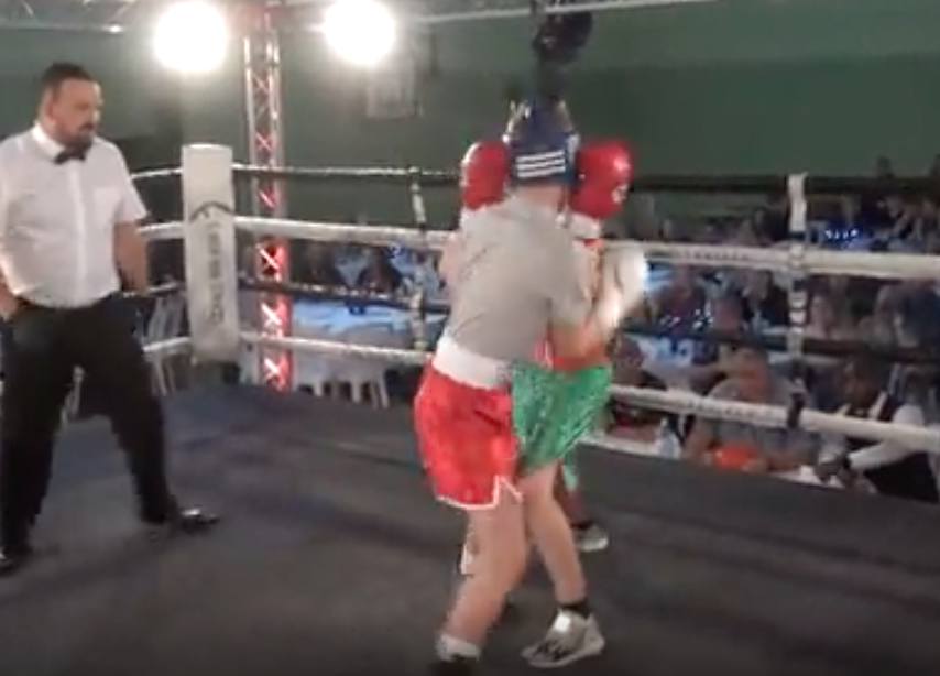 Ryan Gibbs Vs Finlay Hadfield
