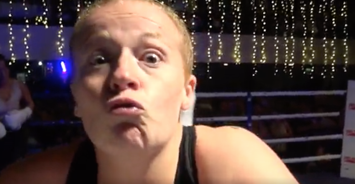 Linzi Merritt Vs Emma Taylor