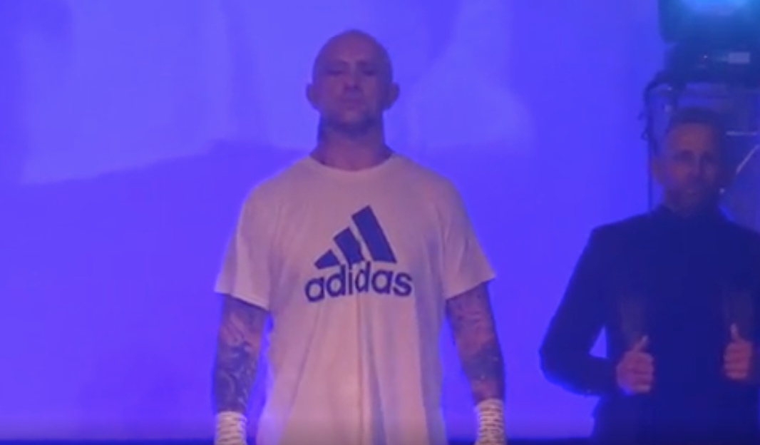 Mike Gold Vs Dave Gregory