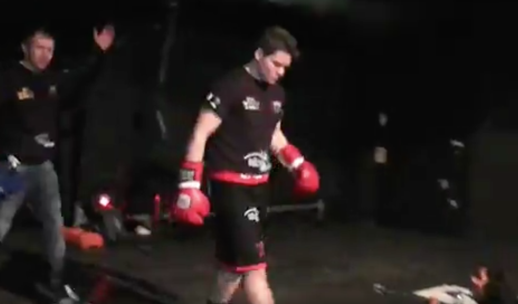 Luke Bateman Vs Bradley Simpkins