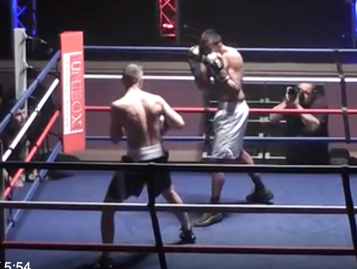 Chris Price Vs Billy Martin