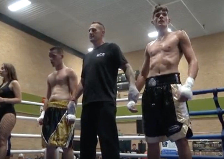 Marc Claridge Vs Harry Thompson