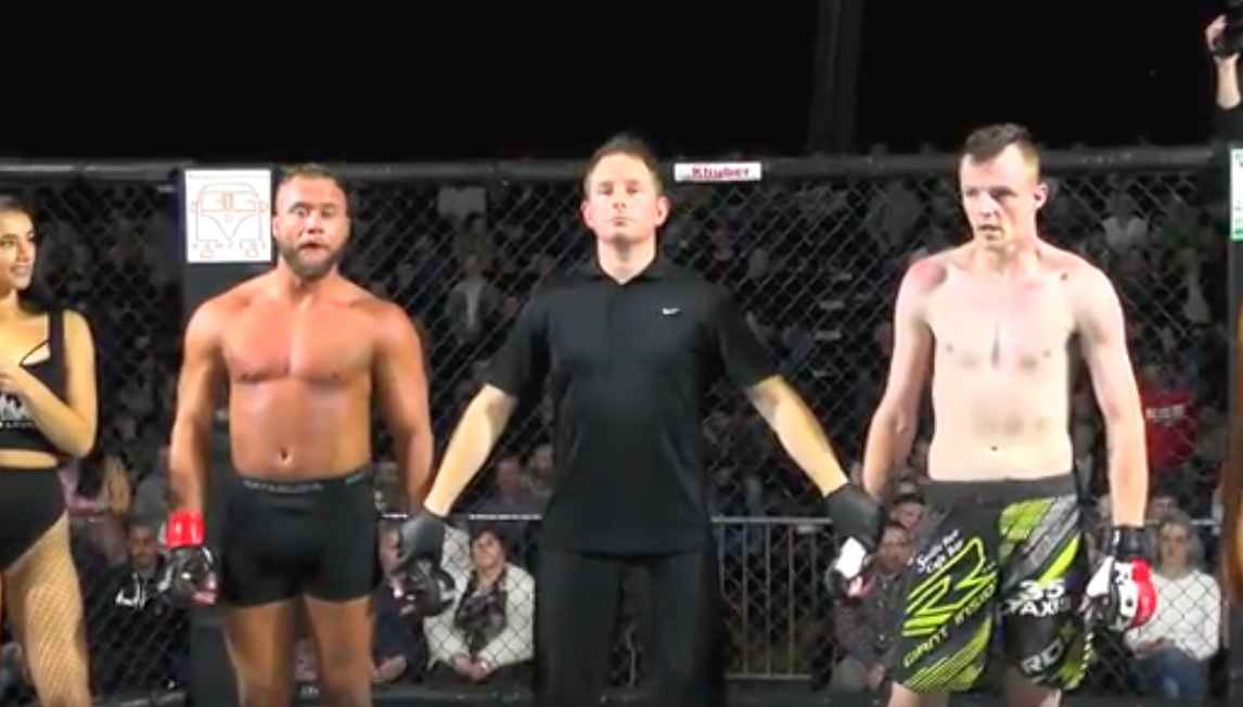 Mark Harris Vs Lee Carnall