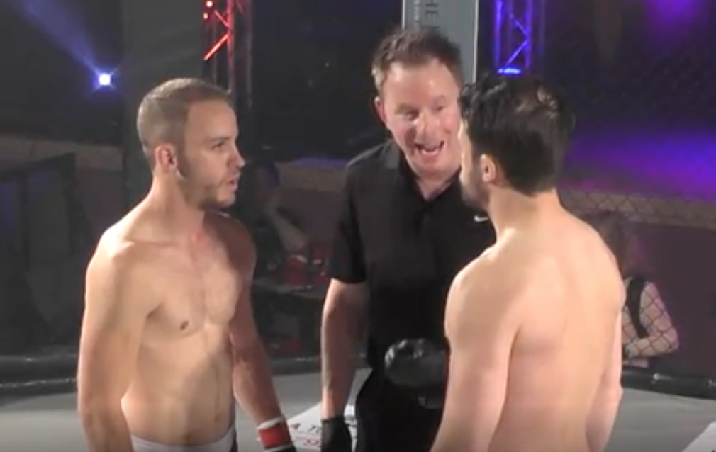 Kirk Heely Vs Dean Hart