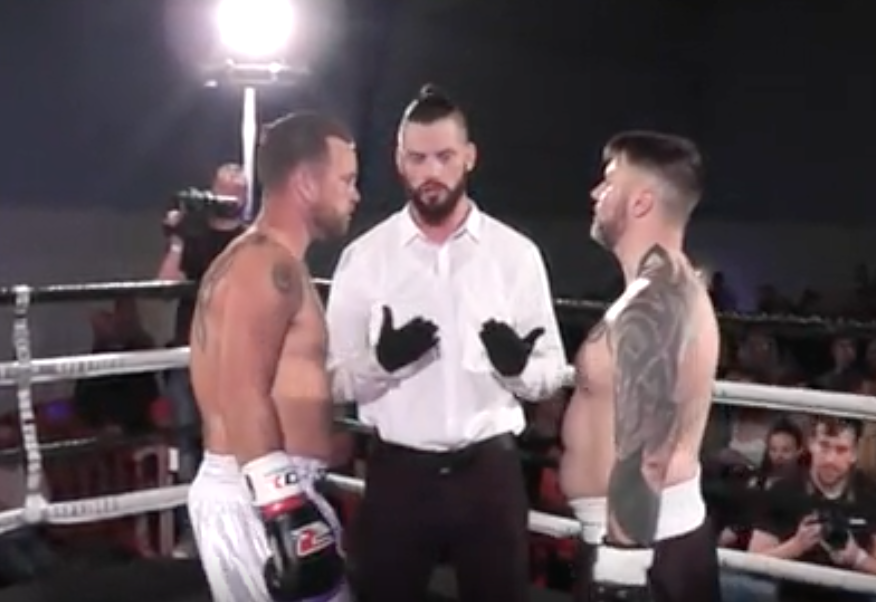 Chris Rees Vs Leon Gregory