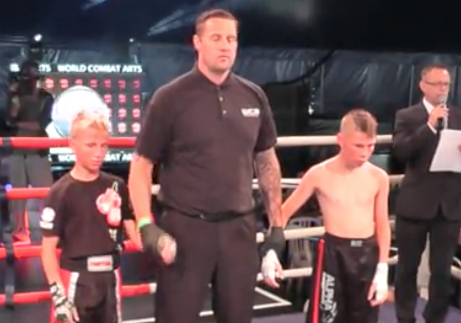 Robbie Sweeting Vs Harvey Keane