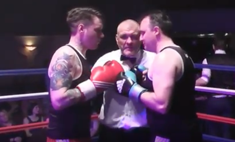 Simon Davis Vs Mike Squires