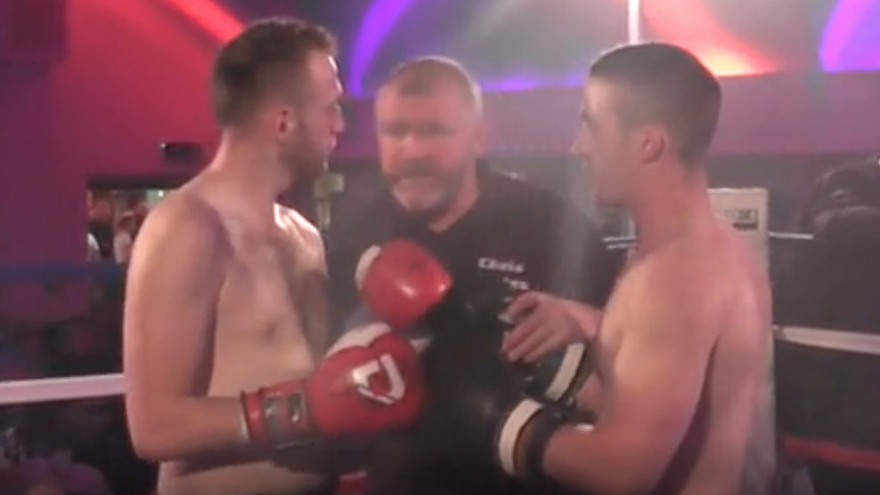 Anthony Saunders Vs Max Meiklejohn