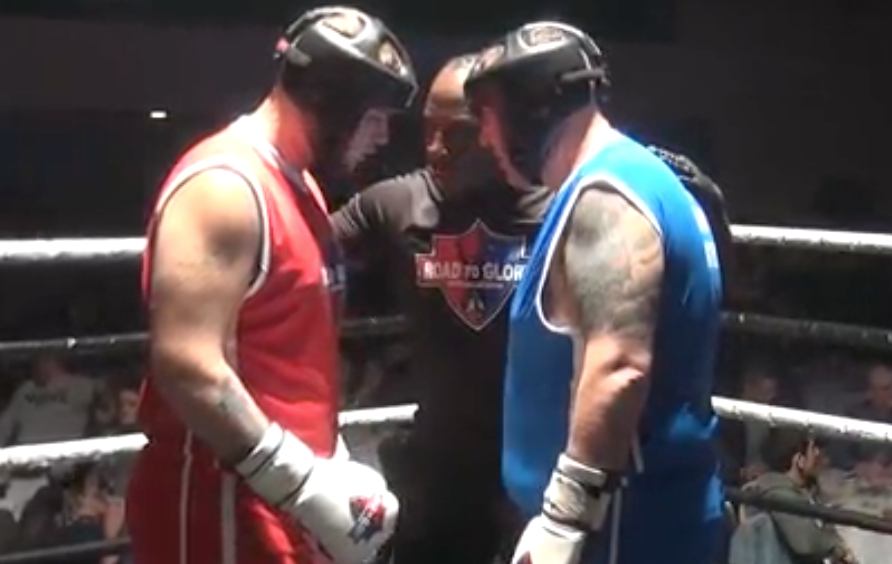 Macca Messenger Vs John Baxter