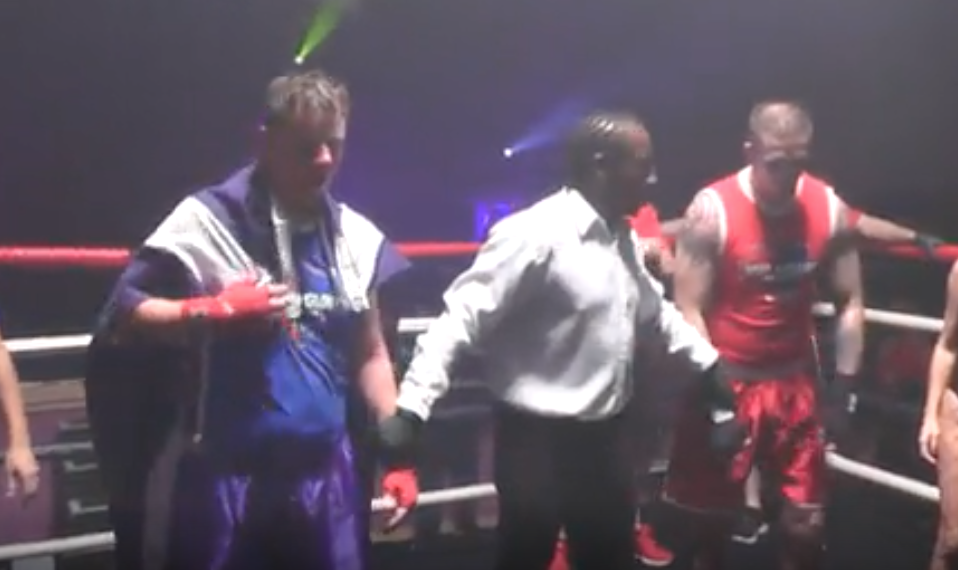 Keith Robertson Vs John Singfield