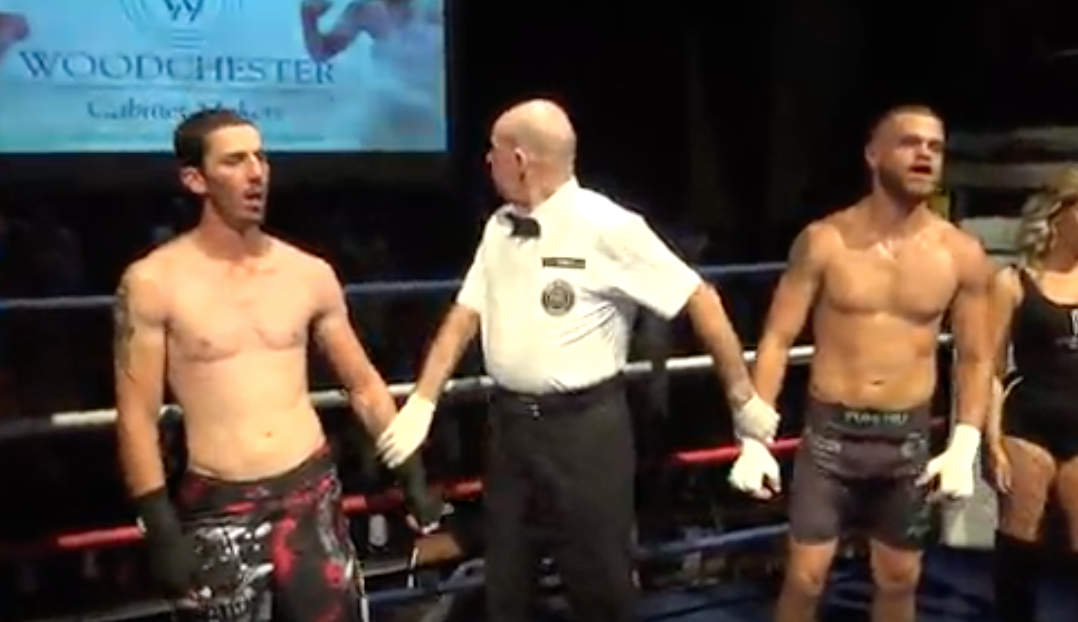 Frankie Mercer Vs Chris Anderson