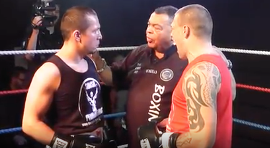 Darren Jones Vs Zsombor Sz