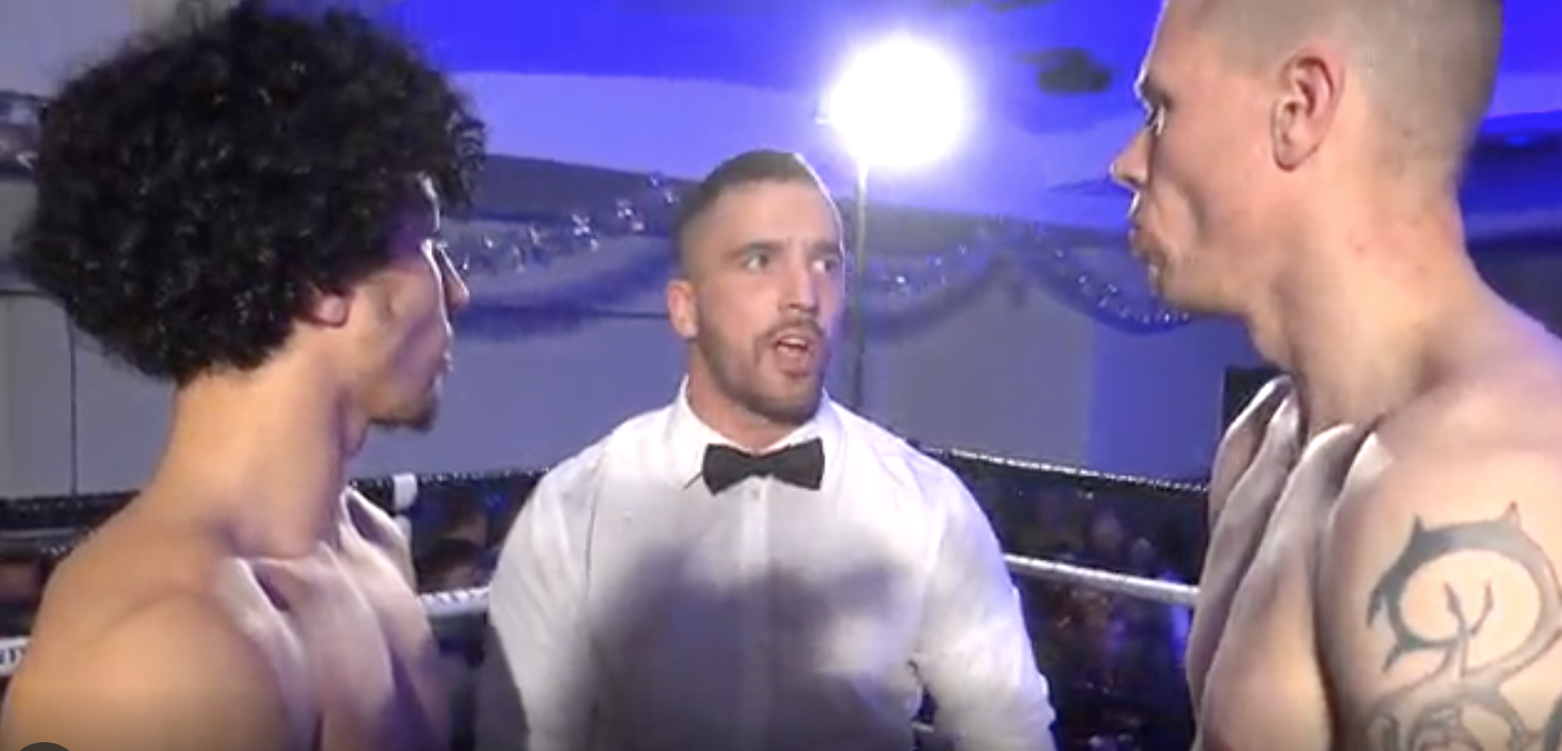 Cameron Lynch Vs David Walters