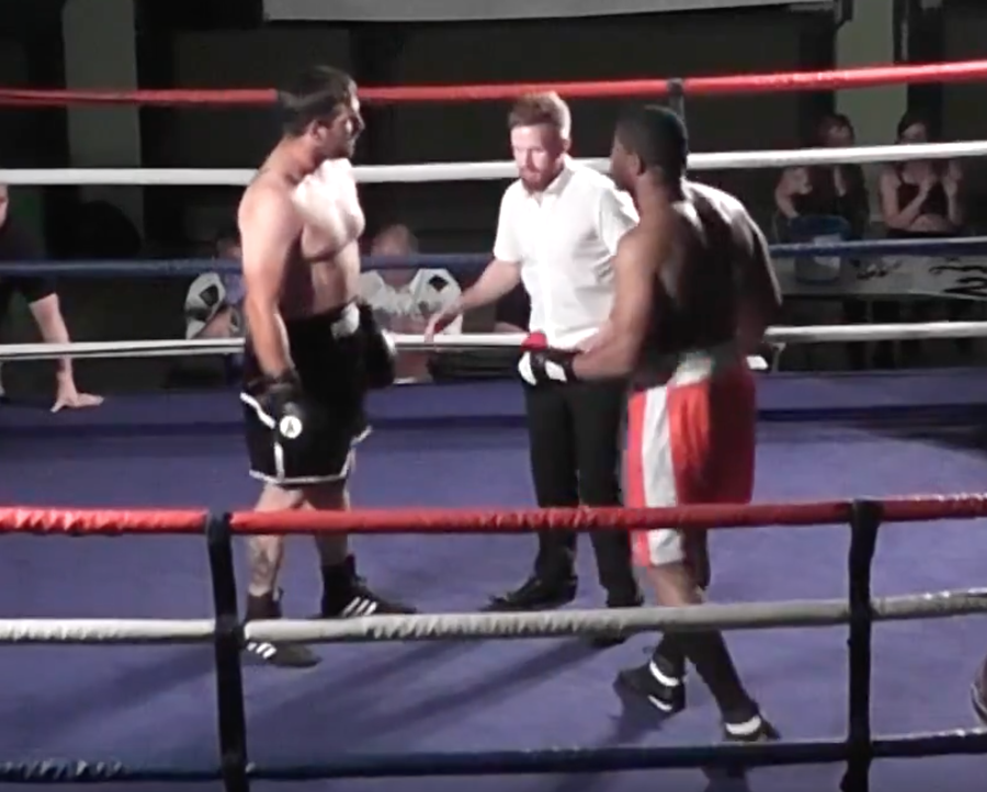 Mickey Parker Vs Roma Da Silva