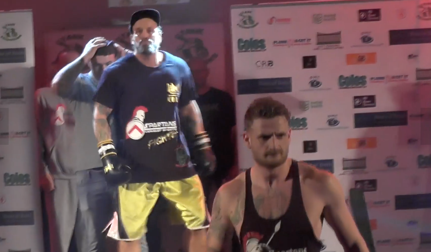 Carl Mallinson Vs Colin McCash