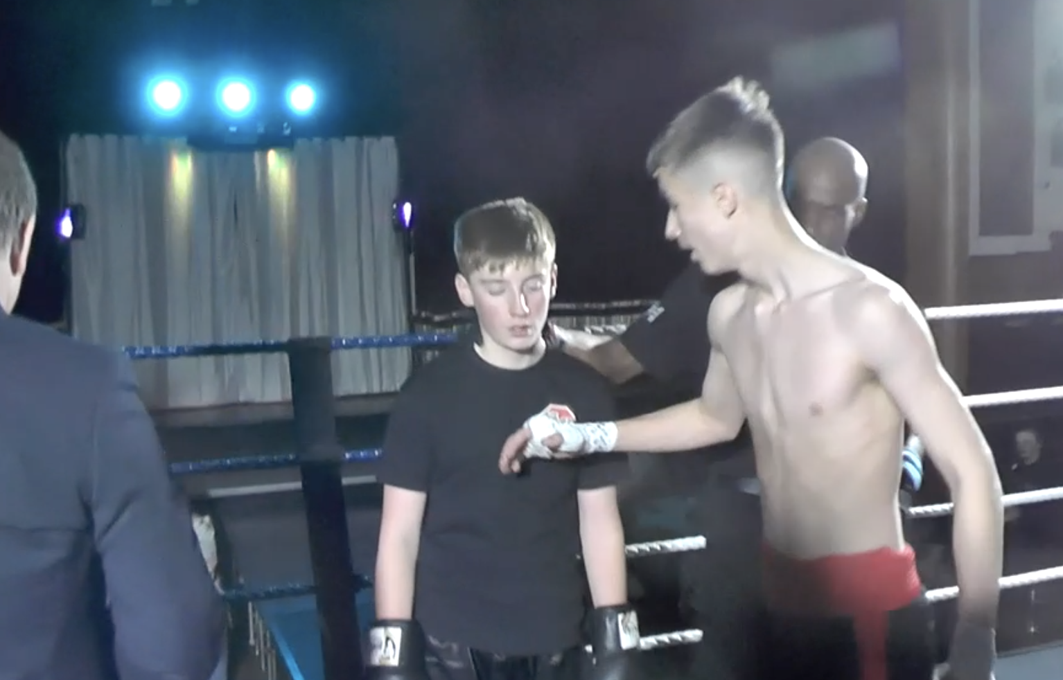 Freddie Howard Vs Charlie Dobson