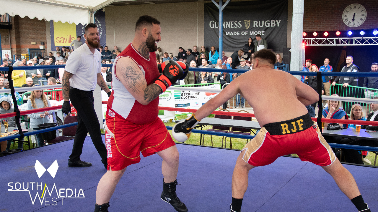Troy Matthews Vs Chris Field