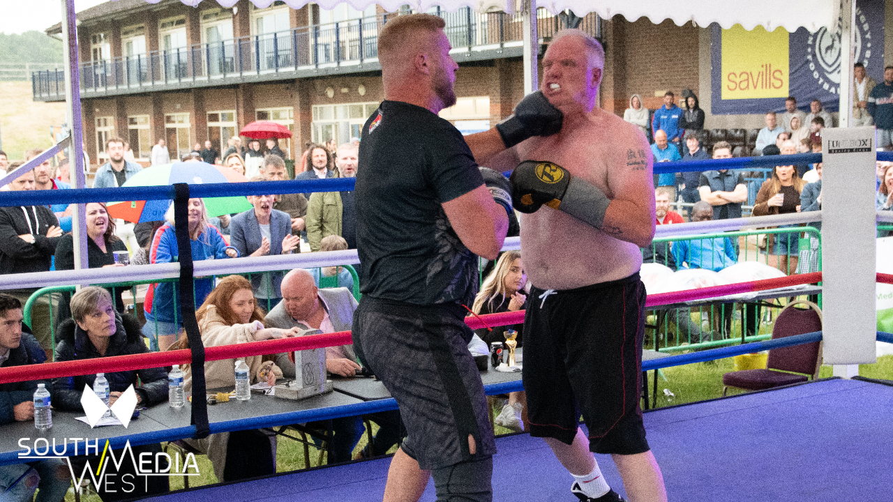 Paweł Karpiński Vs Darren Pettifer