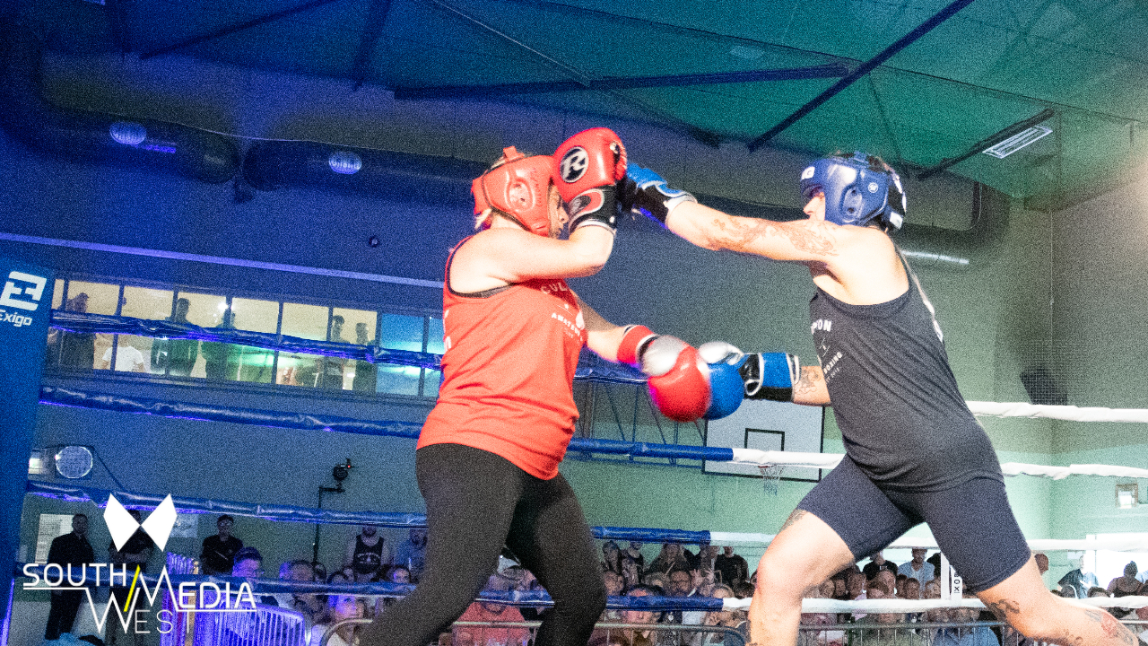 Hayley Anderson Vs Becky Soanes